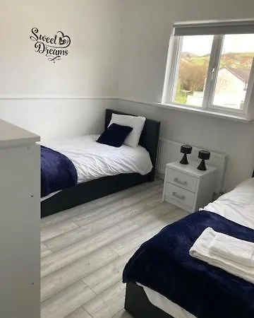 Semesterbostad Harbour View Killybegs